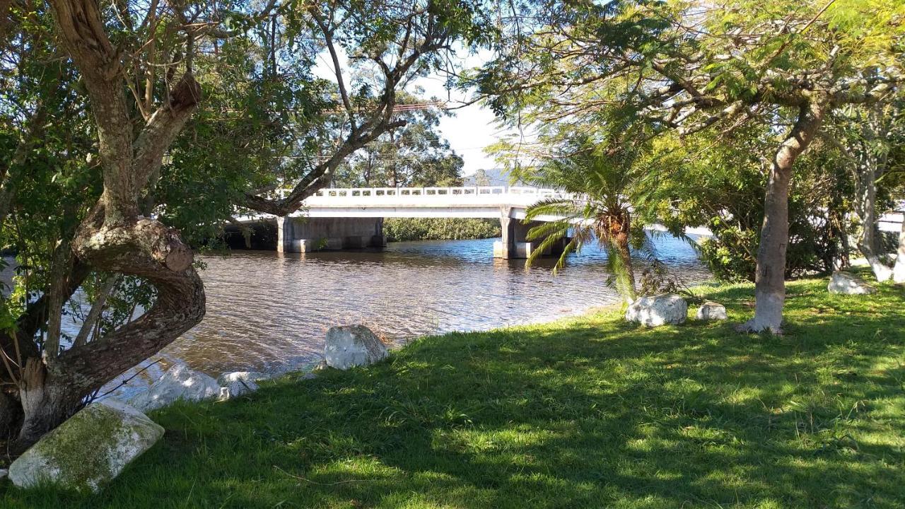 Casa Meia Quadra Do Mar E Do Trapiche De Canasvieiras Florianopolis Ngoại thất bức ảnh